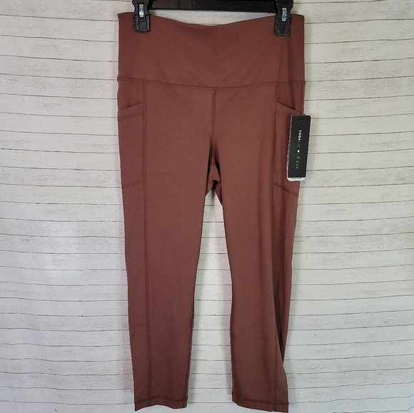 YOGALICIOUS HI RISE CAPRI LENGTH LEGGINGS IN PINK CLAY, SZ LARGE - Picture 1 of 10